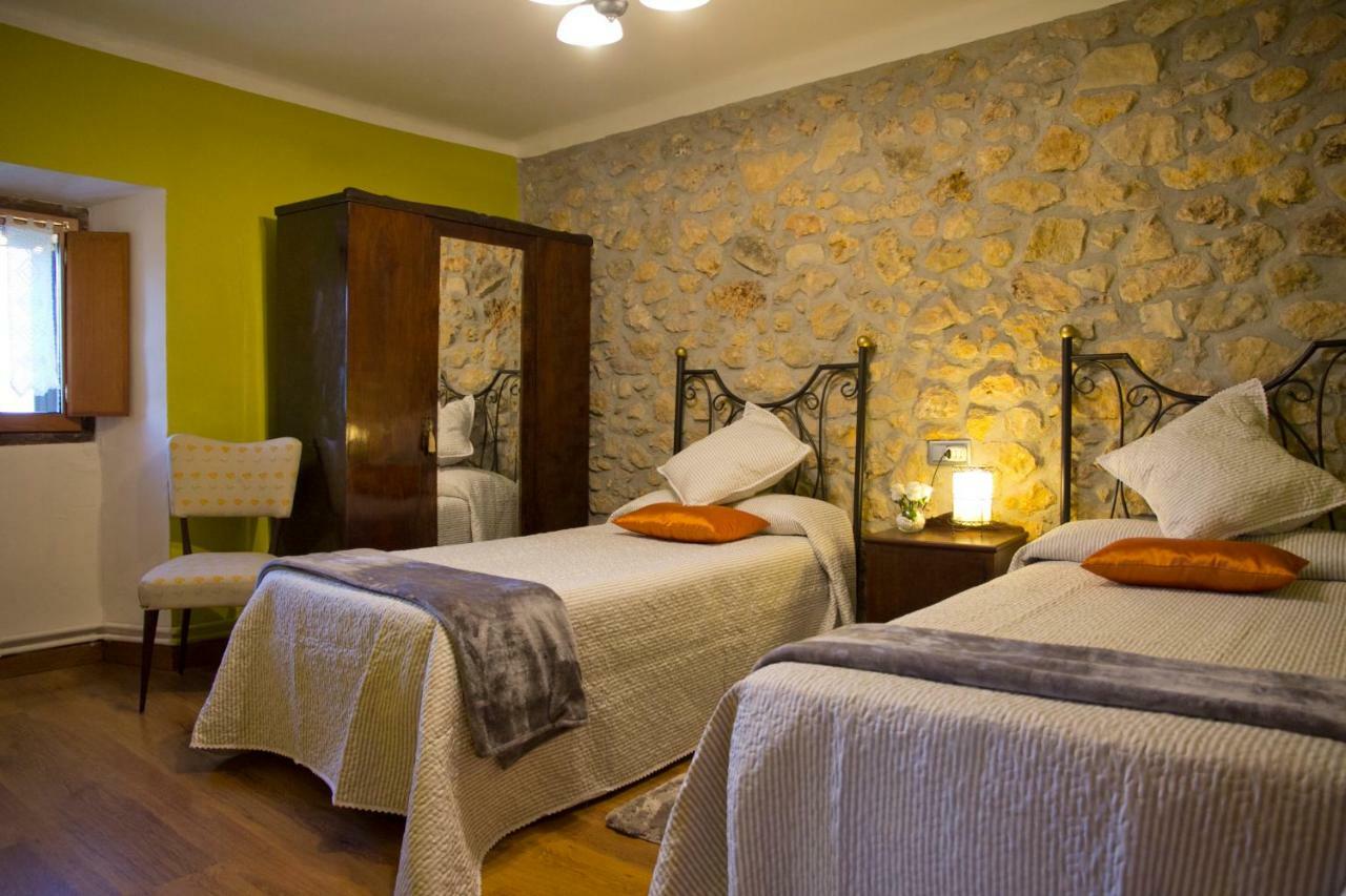 Casa Rural Lazkano En Sierra De Urbasa San Martin de Amescoa Экстерьер фото
